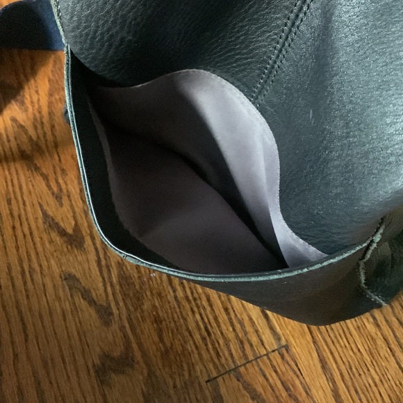 The Sak crossbody purse - Picture 7 of 8